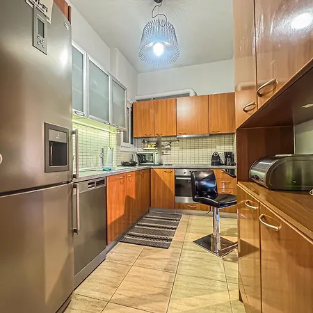 Estrela Comfortable * Volos