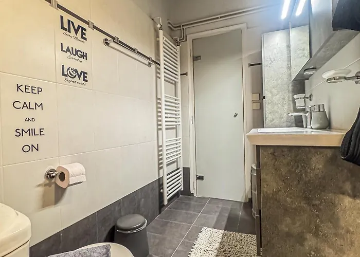 Estrela Comfortable Volos