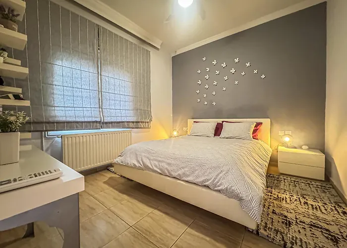 Estrela Comfortable Volos